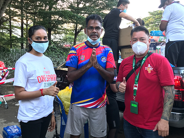 [PRESS RELEASE] HEINEKEN MALAYSIA MOBILISES ASSISTANCE FOR FLOOD VICTIMS IN KLANG VALLEY_TB